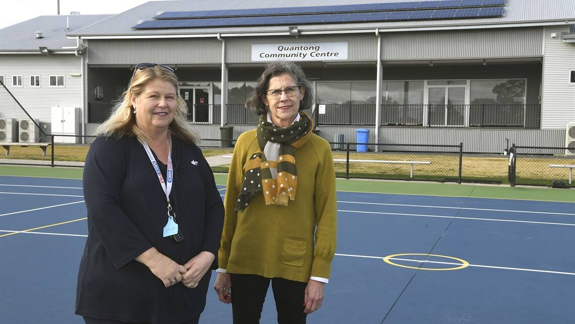 SOLAR: Quantong recreation Reserve secretary Sally Ison and Horsham mayor Robyn Gulline at the community centre. Picture: CONTRIBUTED
