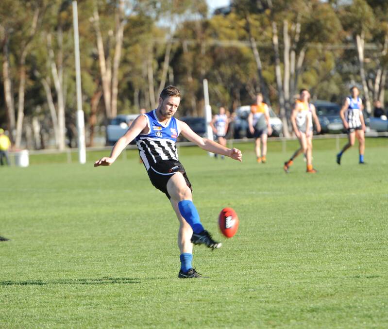 FRUITFUL: Minyip-Murtoa's Brayden Ison leads the WFNL goalkicking with Stawell's Cody Driscoll. Picture: MATT HUGHES
