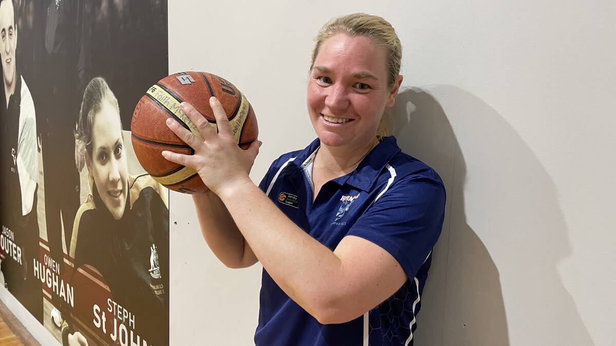ENJOYMENT: The physicality of basketball is one thing Jess Cannane likes. Picture: ALEX BLAIN