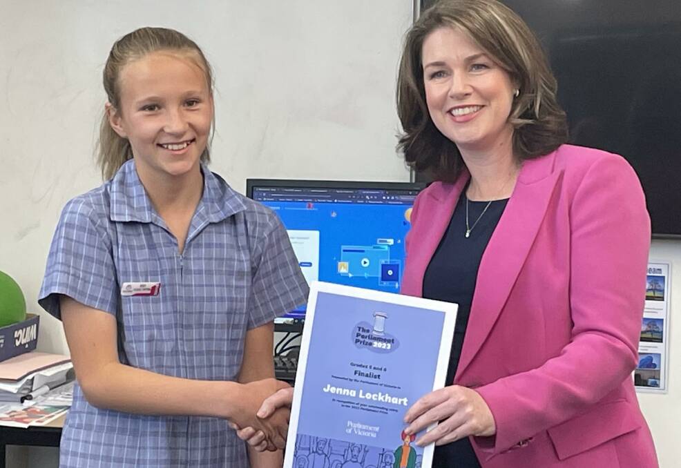 Jenna Lockhart was presented with her certificate for finalist in the 2023 Parliament Prize by Member for Lowan Emma Kealy. Picture by Sheryl Lowe