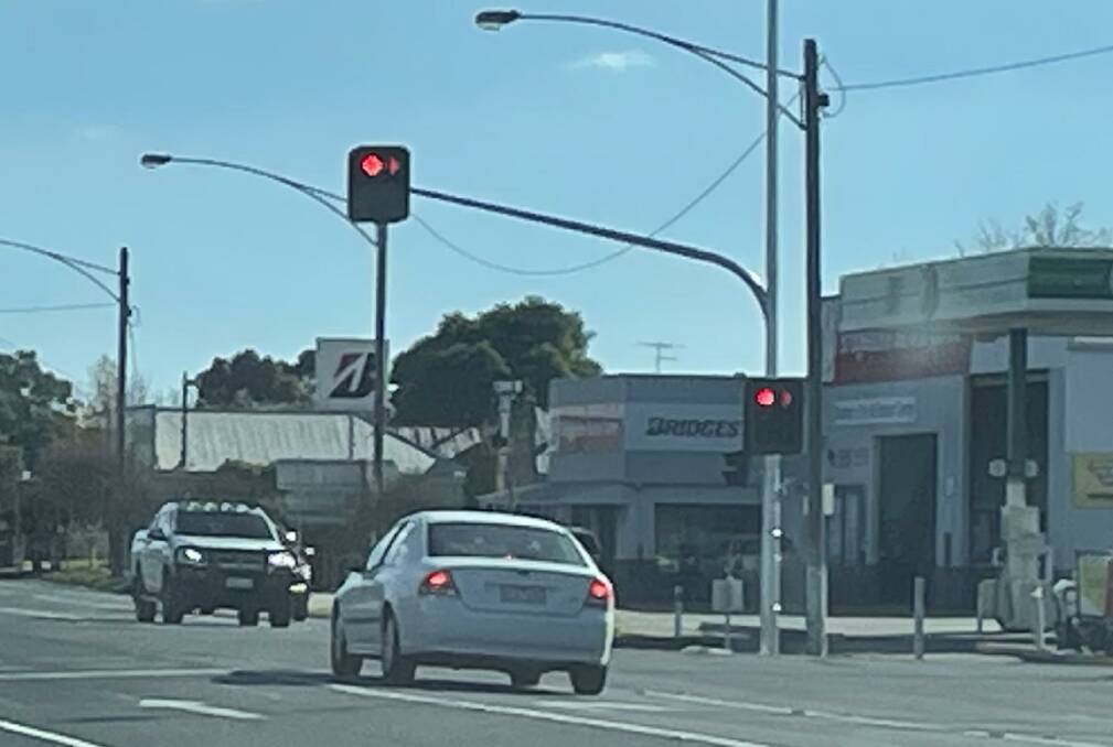 New traffic signals at the Western Highway and Seeby Street intersection in Stawell have been switched on, and motorists are urged to we aware of the change in traffic conditions. Picture Daniel Clough.