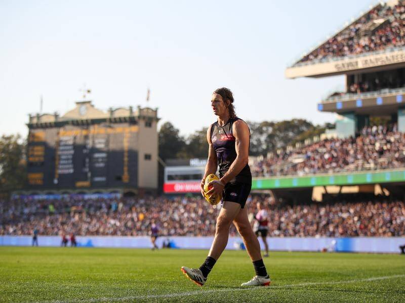 Nat Fyfe lacks confidence in front of goal, but his coach is backing him to break out of his funk. (Matt Turner/AAP PHOTOS)