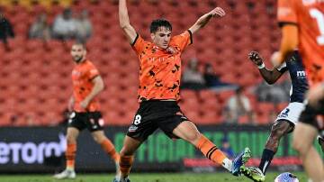 Former Brisbane Roar midfielder Shae Cahill has moved back to England to join Nottingham Forest.  Photo: Dave Hunt/AAP PHOTOS